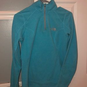 North face pullover